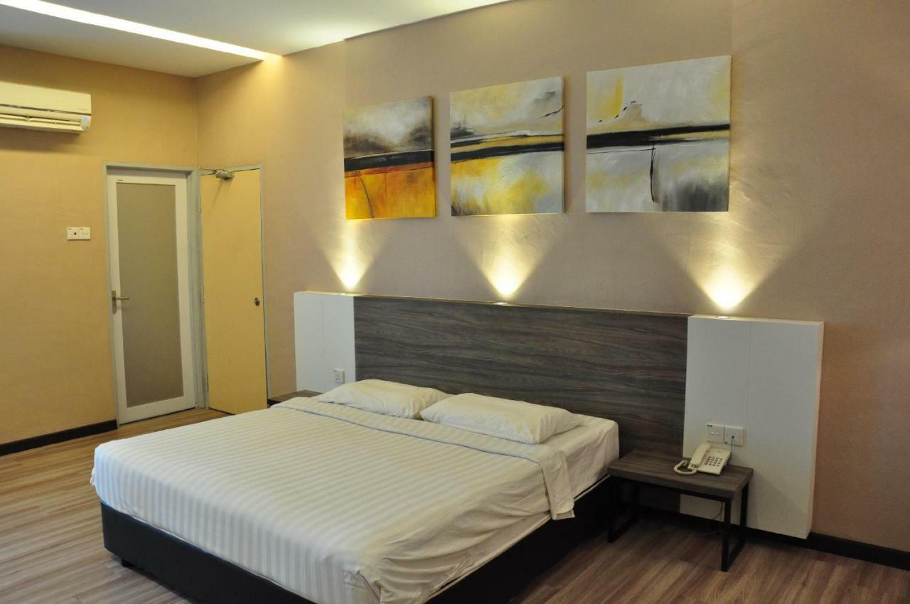 Frazel Inn Hotel Parit Buntar Zewnętrze zdjęcie