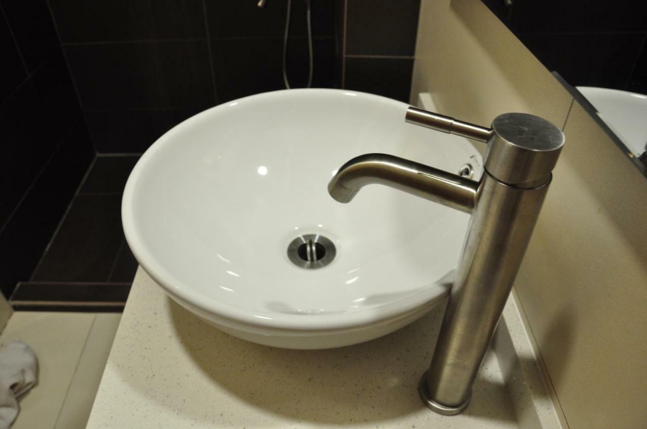 Frazel Inn Hotel Parit Buntar Zewnętrze zdjęcie